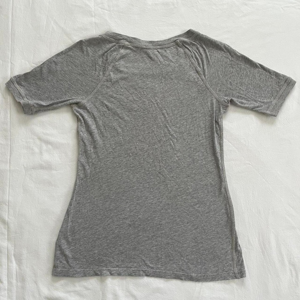 Juicy Couture T-Shirt Women Small Grey Short Sleeve Raglan Logo Y2K McBling Tee - Picture 2 of 4